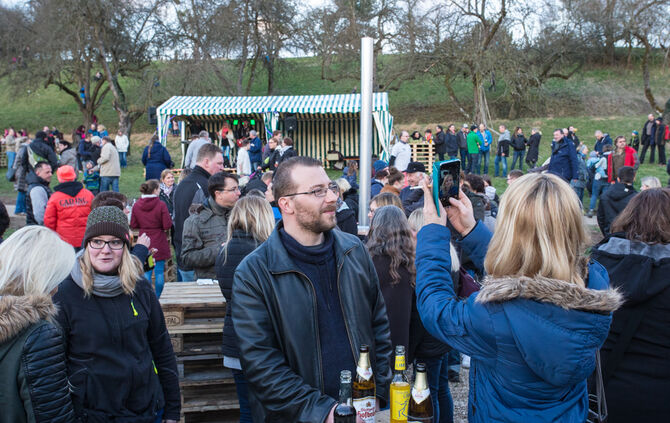 1000 Besucher beim Osterfeuer - Bild 04_23