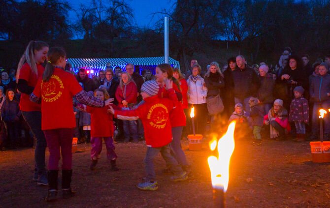 1000 Besucher beim Osterfeuer - Bild 56_26