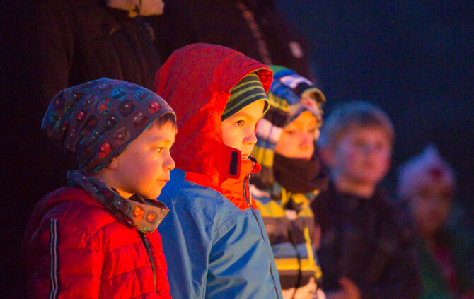 1000 Besucher beim Osterfeuer - Bild 41_37