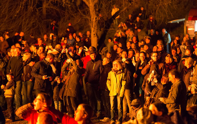 1000 Besucher beim Osterfeuer - Bild 34_44