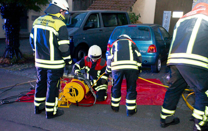 Auto rammt Hauswand - Bild 07_4