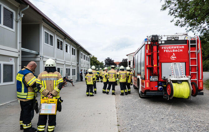 Brand in Asylbewerberheim: Niemand verletzt - Bild 08_0