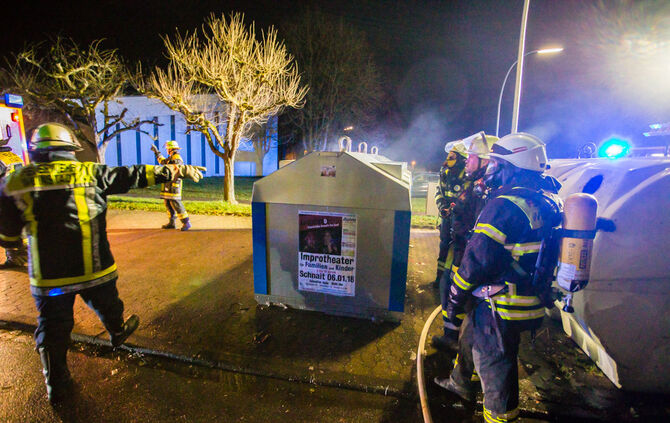 Glimpflicher Jahreswechsel für die Feuerwehren im Kreis - Bild 02_2