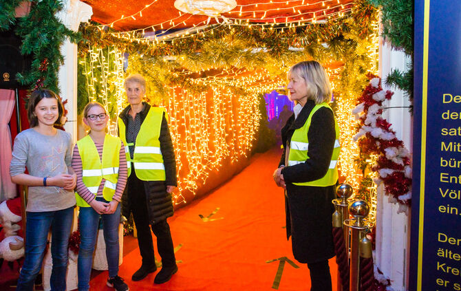Lions-Club im Weihnachtszirkus - Bild 16_16
