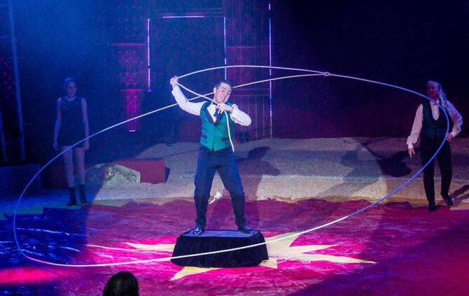 Lions-Club im Weihnachtszirkus - Bild 33_32