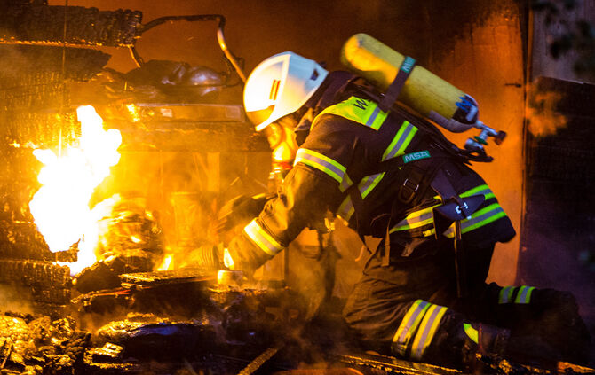 Gartenhaus abgebrannt - Bild 08_12