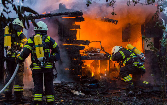 Gartenhaus abgebrannt - Bild 07_13