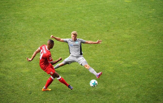Testspiel SV Stuttgarter Kickers – VfB Stuttgart, 09. Juli 2017, Gazi-Stadion auf der Waldau_5