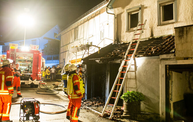 Anbau brannte - Bild 03_3