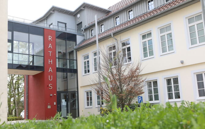 Rathaus Alfdorf Verwaltung Kommune symbol symbolbild symbolfoto