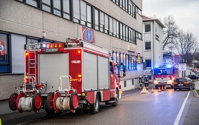 Fahrzeugbrand im Remspark_6