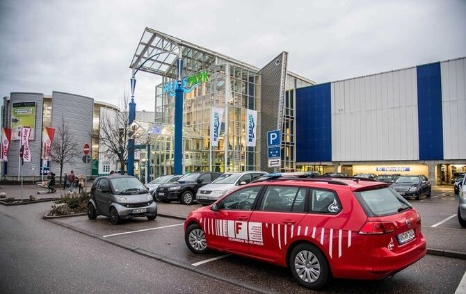 Fahrzeugbrand im Remspark_8