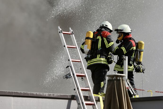 Brand Korb Hallenbad