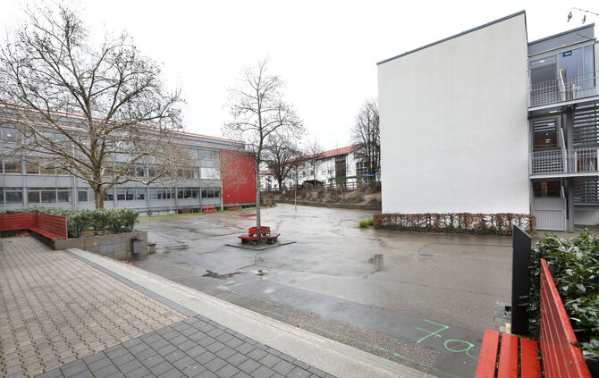 SchulhofGeld