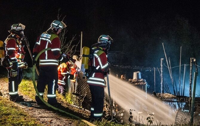 Wieder Brandstiftung? - Bild 15_13