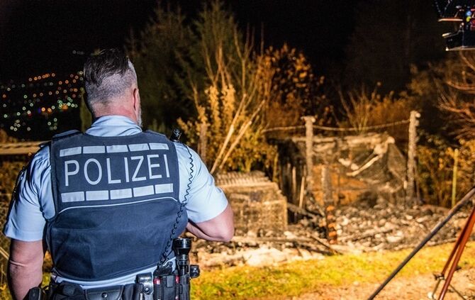 Wieder Brandstiftung? - Bild 21_18