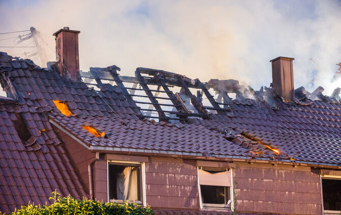 Kirchenkirnberg: Dachstuhl brennt - Bild 18_2
