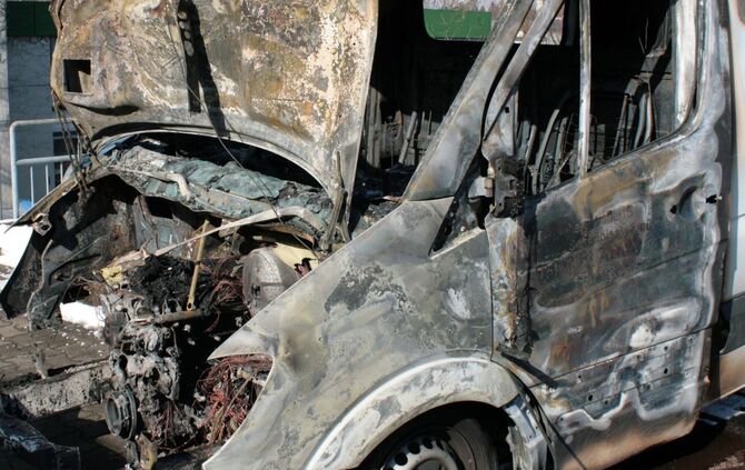 KleinLkwangezündet_1