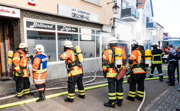 Nebelmaschine löst Feuerwehreinsatz aus - Bild 12_0