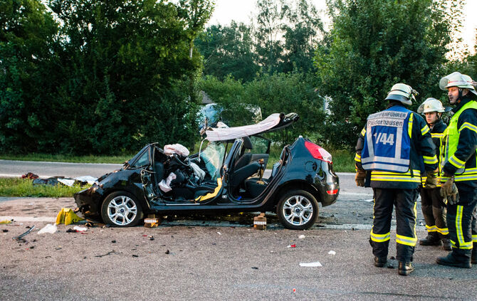 Schwerer Unfall auf der B 29 - Bild 08_7
