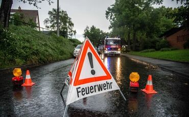 Keller Wasser Unwetter Regen Gewitter Feuerwehr_0