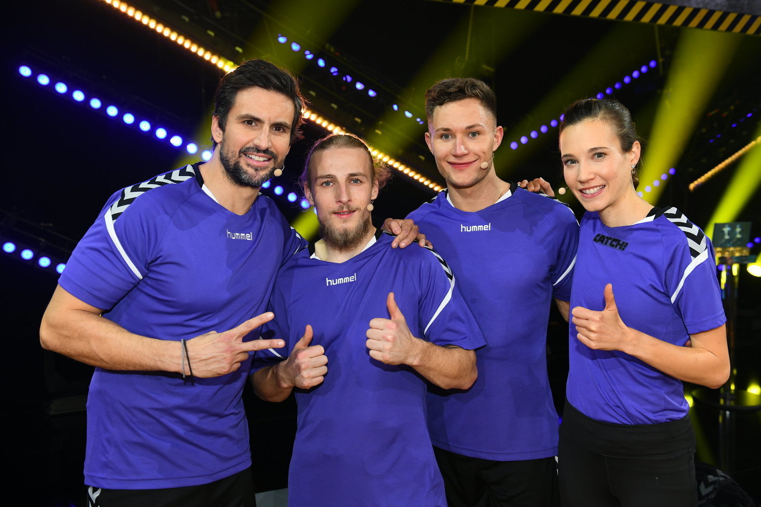 Hanna Klein Spielt Fangen Mit Luke Mockridge Rems Murr Sport Zeitungsverlag Waiblingen