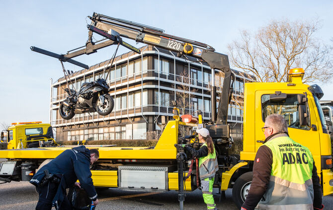 Motorradunfall endet tödlich - Bild 17_1