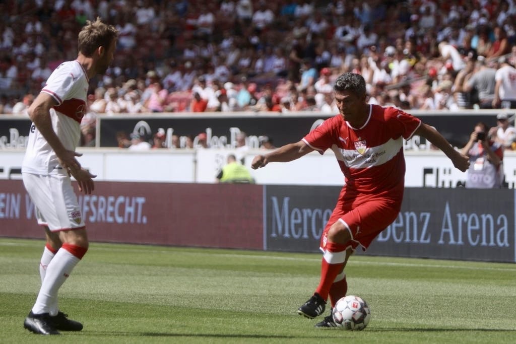 Das magische Dreieck zaubert News über den VfB Stuttgart Zeitungsverlag Waiblingen