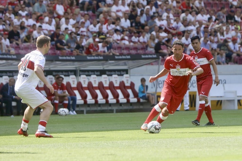 Das magische Dreieck zaubert VfB Stuttgart Zeitungsverlag Waiblingen