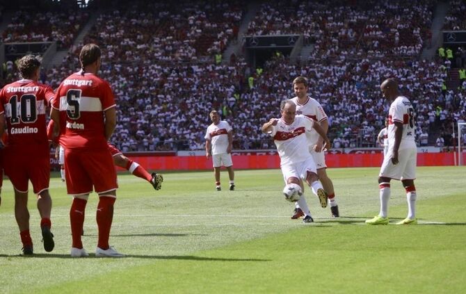 VfB-Legenden-Spiel am Tag des Brustrings_15