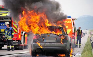 Fahrzeugbrand A8_0