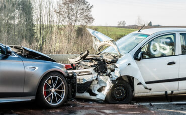 Schwerer Unfall mit 5 Pkw, B14, Backnang, Rems-Murr-Kreis, Ba.-Wue., 06.02.2018.