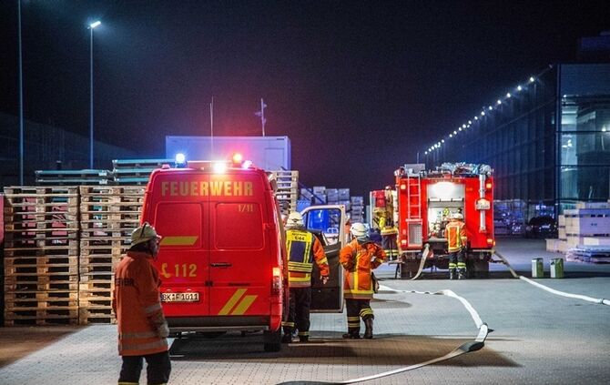 Brand in Absauganlage einer Firma - Bild 08_7