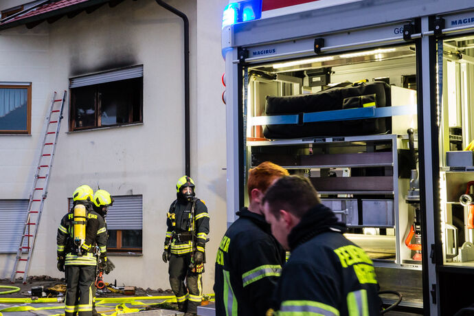 Brand in Büroraum, Korkusstr., Berglen-Öschelbronn, 22.03.2021
