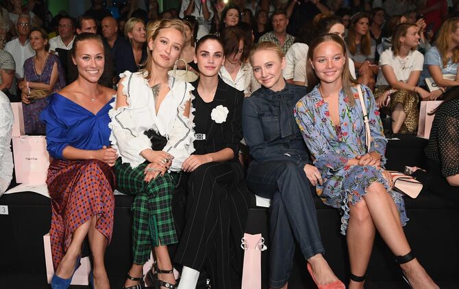 775183869MB00088_Riani_Arri_8