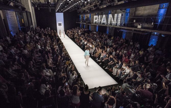 Riani - Show - Berlin Fashion Week Spring/Summer 2019