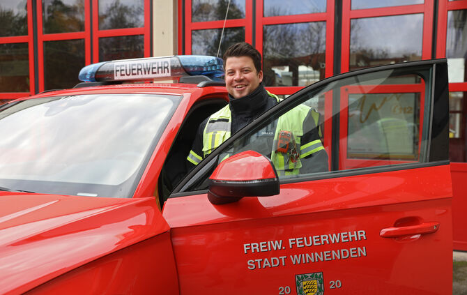 Feuerwehrkommandant Yosh Dollase