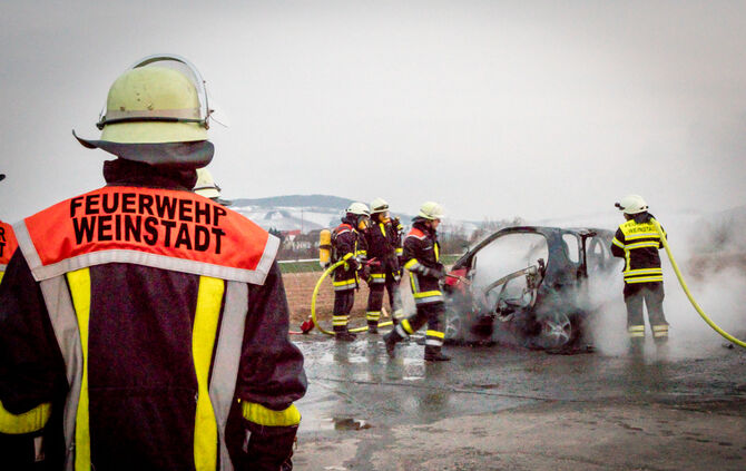 Auto ausgebrannt - Bild 06_10