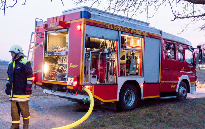 Auto ausgebrannt - Bild 04_12