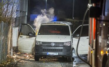 Zigarettentransporter brennt beim VfL Sportclub Waiblingen aus_0