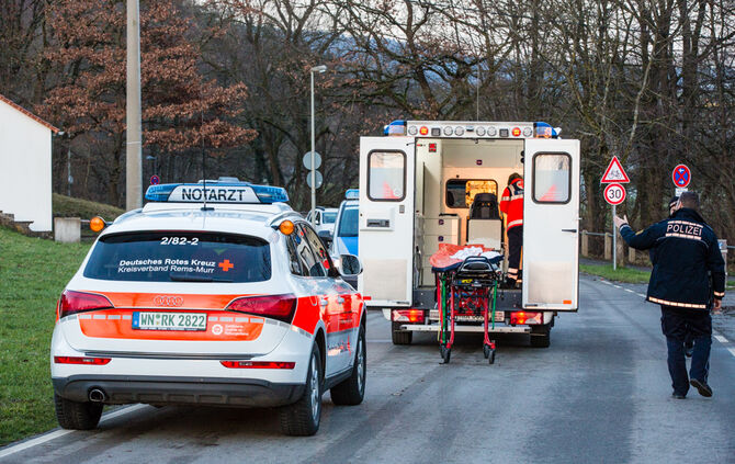 Schwerverletzter nach Unfall_12