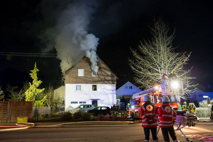 Gebäudebrand, Erlenstr., Berglen-Steinach, 22.03.2021
