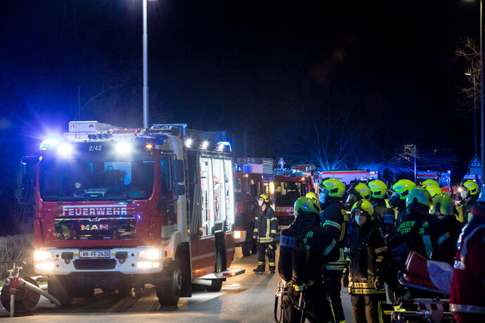 Gebäudebrand, Erlenstr., Berglen-Steinach, 22.03.2021