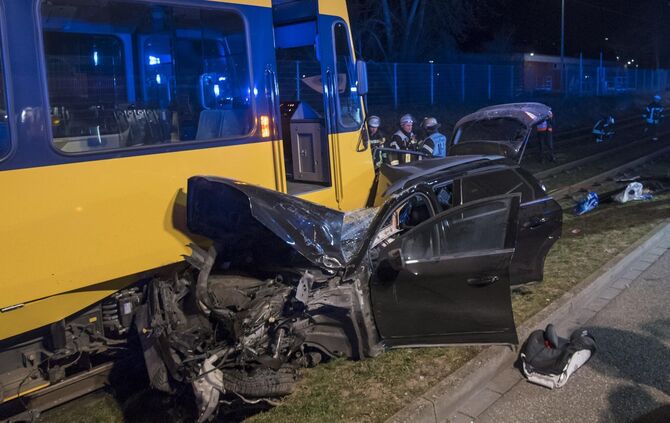 Tragischer Stadtbahn-Unfall_14