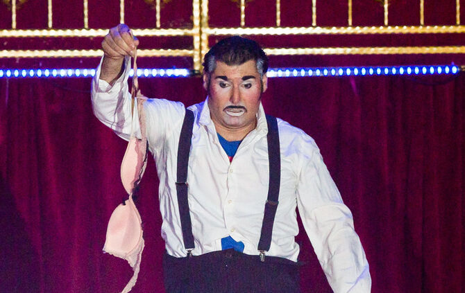 Premiere Weihnachtscirkus - Bild 26_37