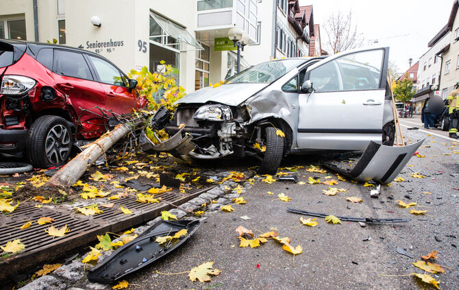 Unfall mit mehreren Beteiligten - Bild 27_0