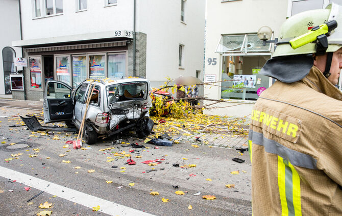 Unfall mit mehreren Beteiligten - Bild 07_20