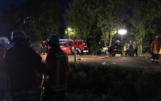 2 Tote nach Frontalcrash zwischen Löchgau und Erligheim
