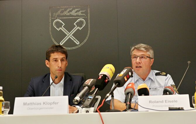 PK OB Matthias Klopfer und Polizeipräsident Roland Eisele_2