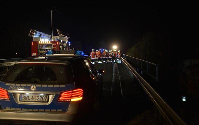 Schwerer Frontalcrash auf der B29 Höhe Böbingen - B29 komplett gesperrt - Auch ein Hund wurde verletzt